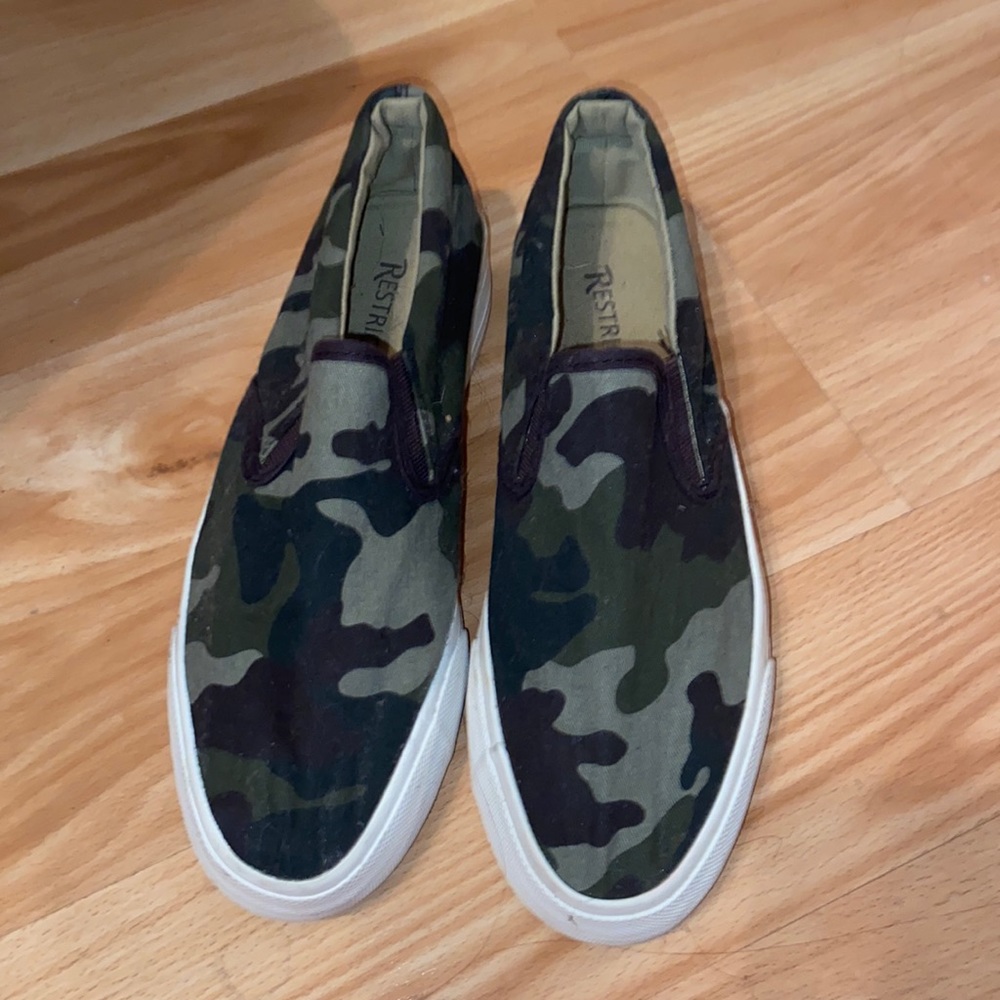 Platform, camo, Size: 8.5